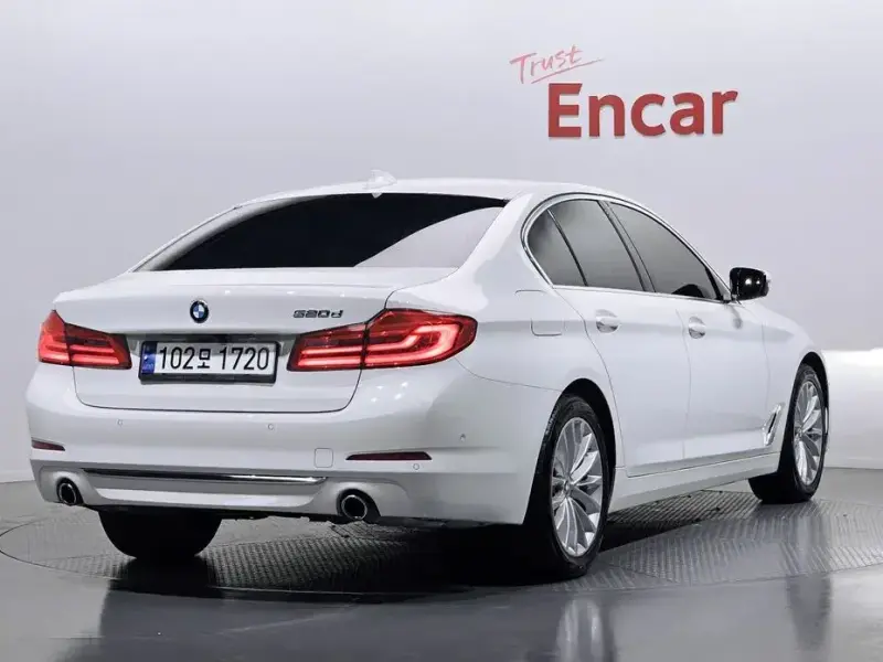 2019 BMW 5 серии с пробегом 102 053 км