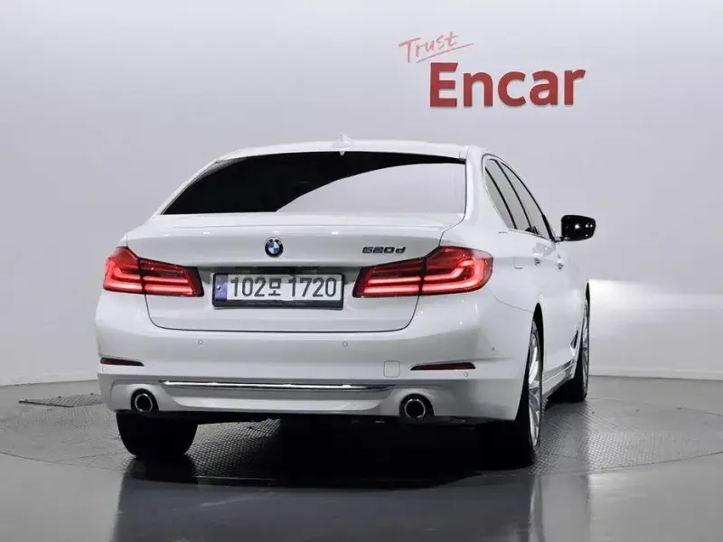 2019 BMW 5 серии с пробегом 102 053 км