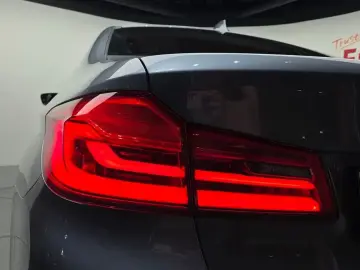 2018 BMW 5 серии с пробегом 65 670 км