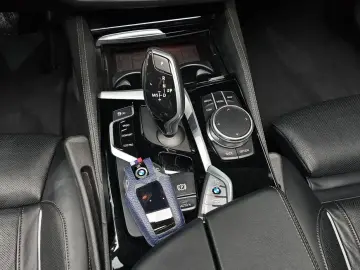 2019 BMW 5 серии с пробегом 102 053 км