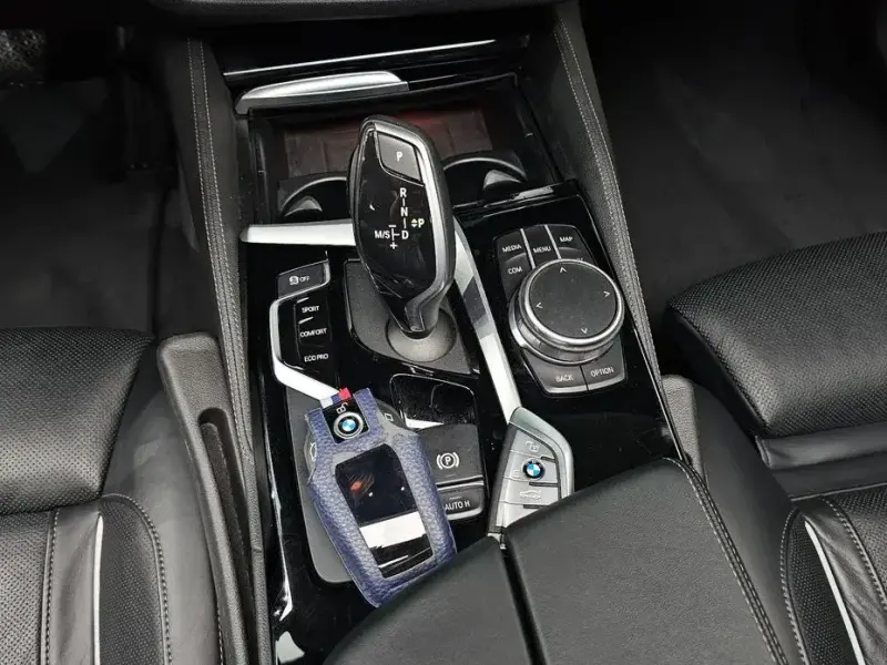 2019 BMW 5 серии с пробегом 102 053 км