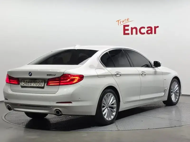 2018 BMW 5 серии с пробегом 124 225 км