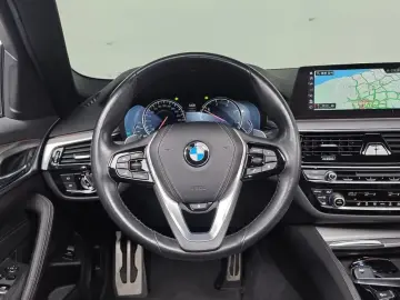 2018 BMW 5 серии с пробегом 65 670 км