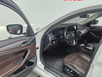 2018 BMW 5 серии с пробегом 124 225 км