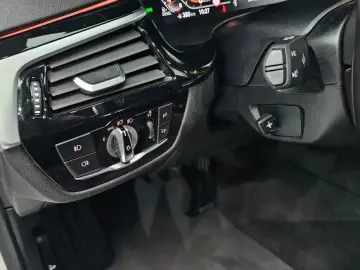 2019 BMW 5 серии с пробегом 102 053 км