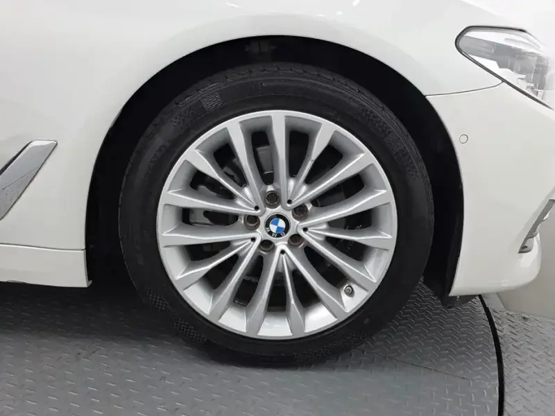 2018 BMW 5 серии с пробегом 124 225 км