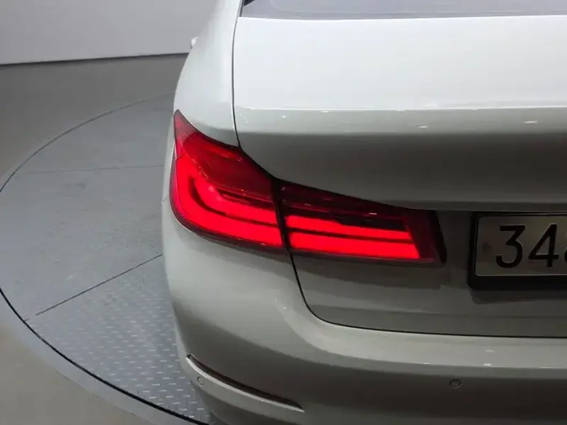 2018 BMW 5 серии с пробегом 124 225 км