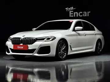 2021 BMW 5 серии с пробегом 128 493 км