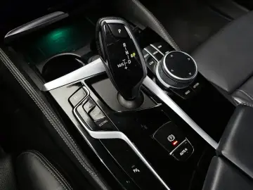 2021 BMW 5 серии с пробегом 128 493 км