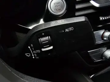 2021 BMW 5 серии с пробегом 128 493 км