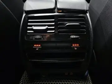 2021 BMW 5 серии с пробегом 128 493 км