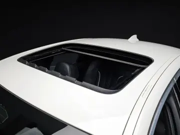 2021 BMW 5 серии с пробегом 128 493 км