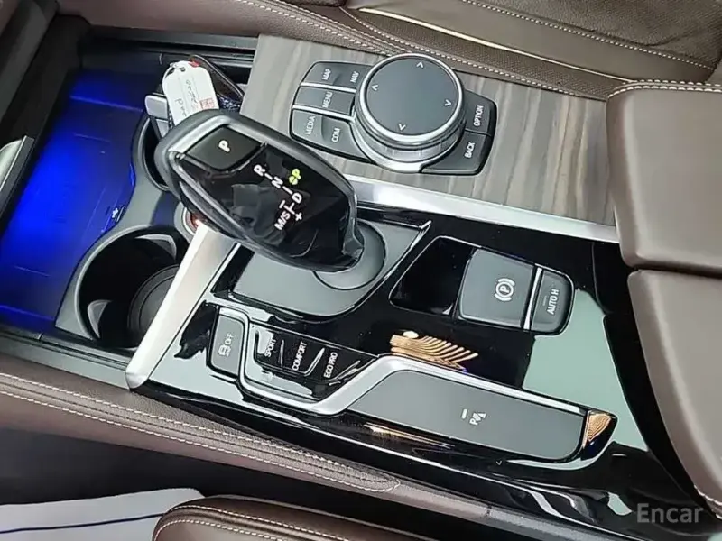 2020 BMW 5 серии с пробегом 135 898 км