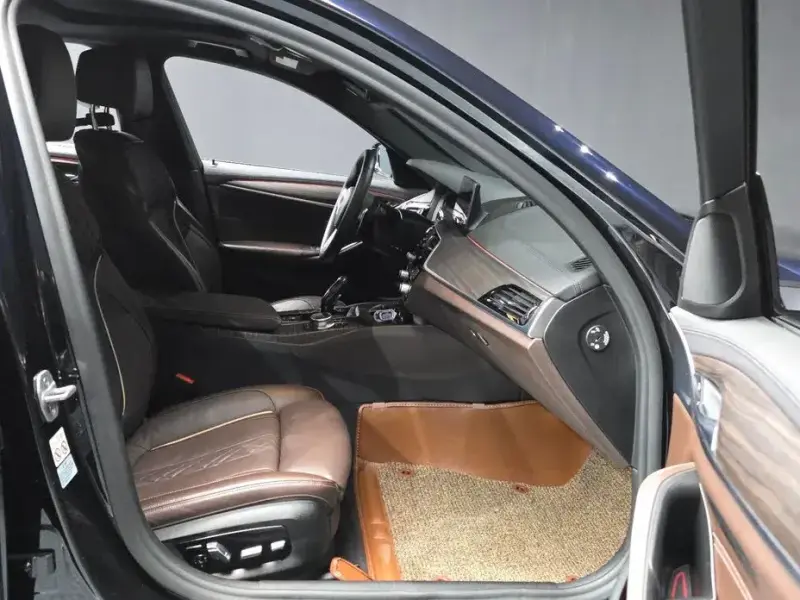 2020 BMW 5 серии с пробегом 85 341 км