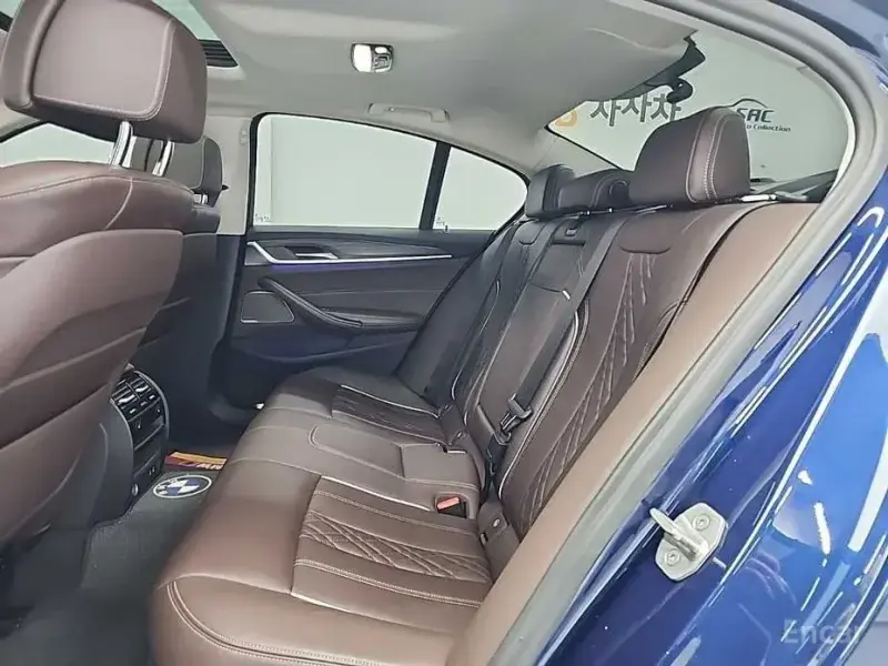2020 BMW 5 серии с пробегом 135 898 км