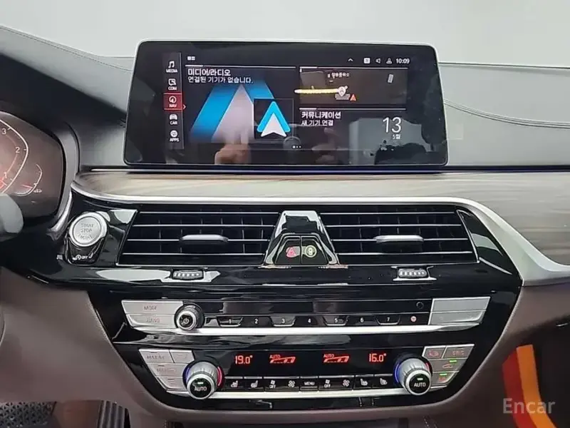 2020 BMW 5 серии с пробегом 135 898 км