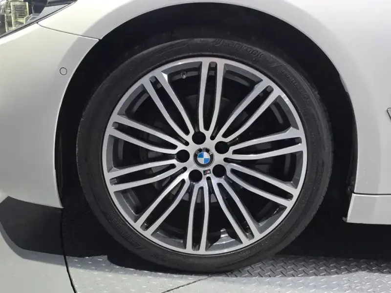 2020 BMW 5 серии с пробегом 60 364 км
