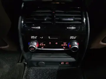 2020 BMW 5 серии с пробегом 60 364 км