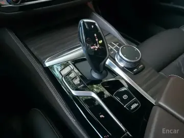 2021 BMW 5 серии с пробегом 66 090 км