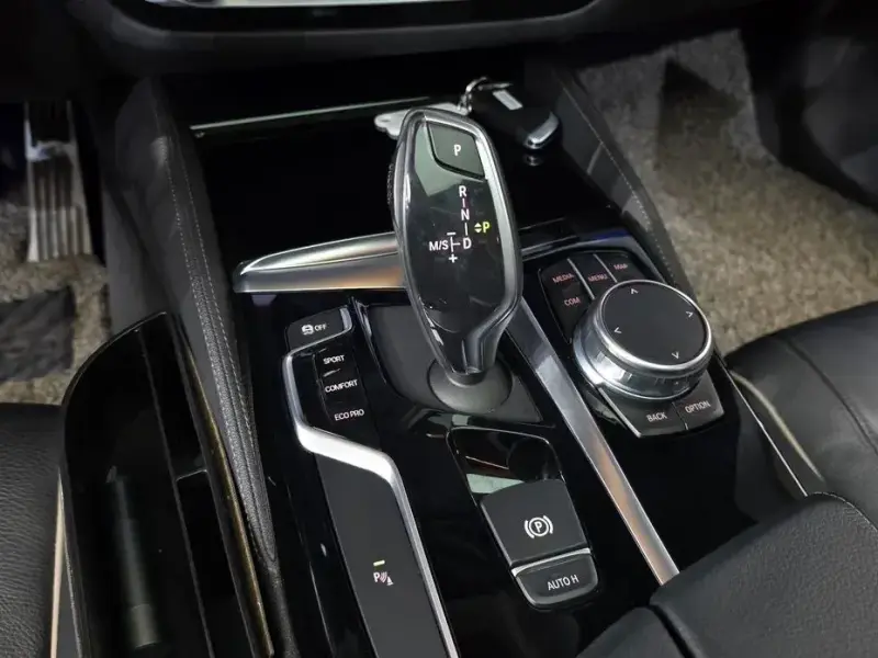 2019 BMW 5 серии с пробегом 81 773 км