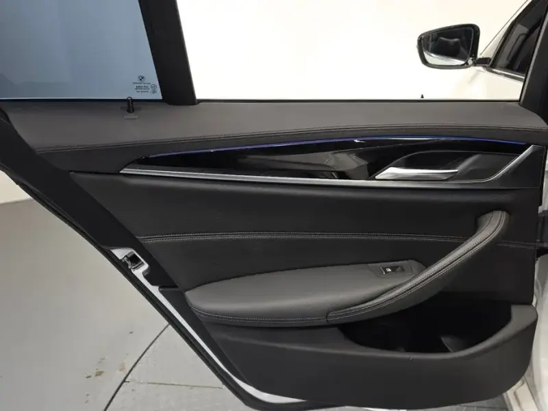 2019 BMW 5 серии с пробегом 81 773 км