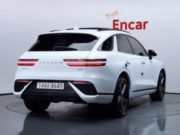 2022 Genesis GV70 с пробегом 94 154 км