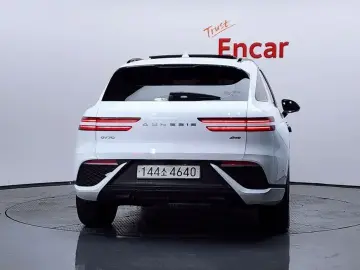 2022 Genesis GV70 с пробегом 94 154 км
