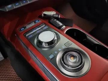 2022 Genesis GV70 с пробегом 94 154 км