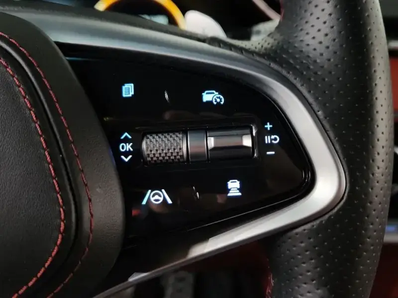 2022 Genesis GV70 с пробегом 94 154 км