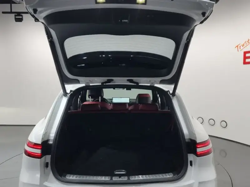 2022 Genesis GV70 с пробегом 94 154 км