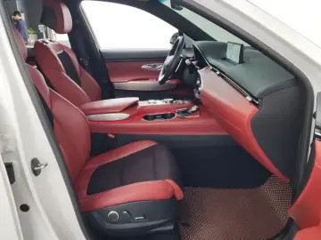 2022 Genesis GV70 с пробегом 94 154 км