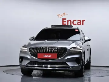 2021 Genesis GV70 с пробегом 64 138 км