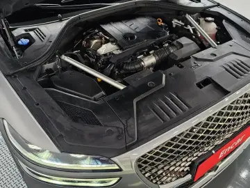 2021 Genesis GV70 с пробегом 64 138 км