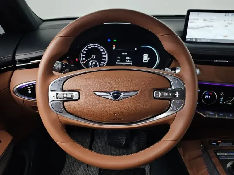 2021 Genesis GV70 с пробегом 64 138 км