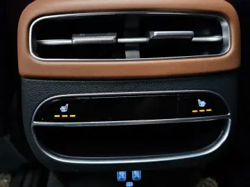 2021 Genesis GV70 с пробегом 64 138 км