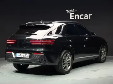 2021 Genesis GV70 с пробегом 70 607 км