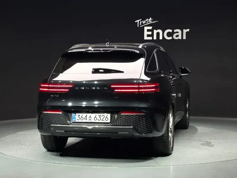 2021 Genesis GV70 с пробегом 70 607 км