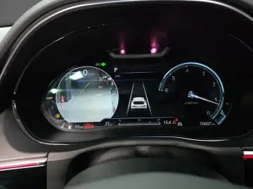 2021 Genesis GV70 с пробегом 70 607 км