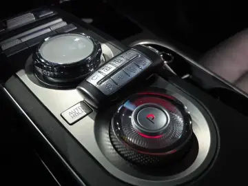 2021 Genesis GV70 с пробегом 70 607 км