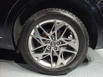 2021 Genesis GV70 с пробегом 70 607 км