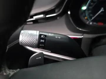 2021 Genesis GV70 с пробегом 70 607 км