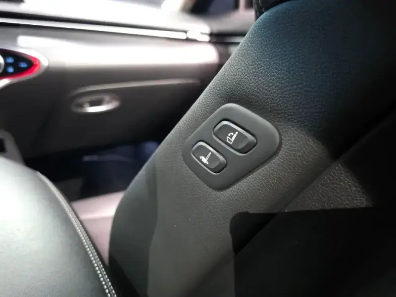 2021 Genesis GV70 с пробегом 70 607 км
