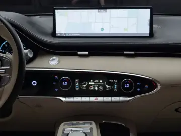 2021 Genesis GV70 с пробегом 40 197 км