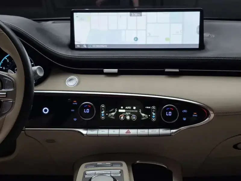 2021 Genesis GV70 с пробегом 40 197 км
