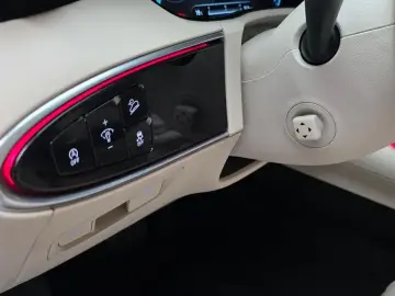 2021 Genesis GV70 с пробегом 40 197 км