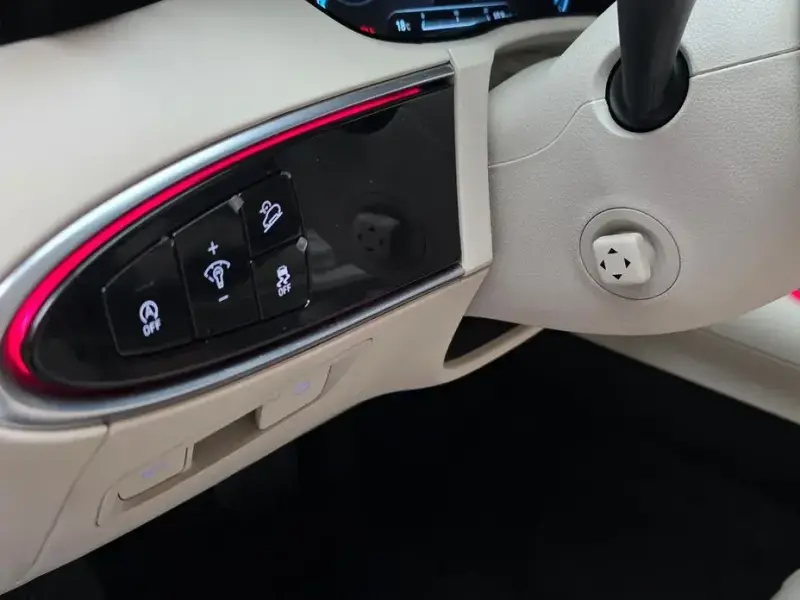 2021 Genesis GV70 с пробегом 40 197 км