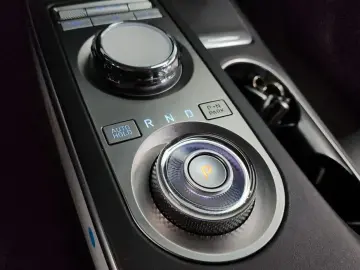 2021 Genesis GV70 с пробегом 76 726 км