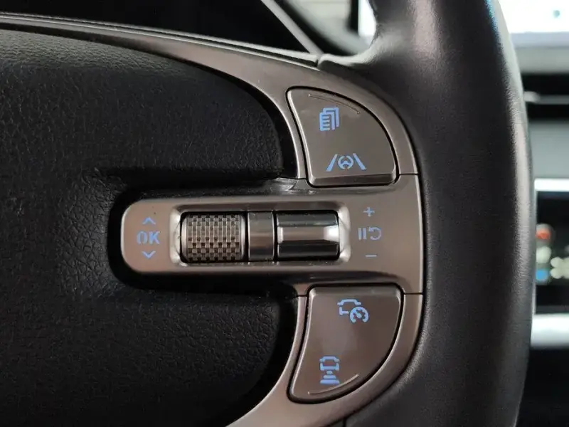 2021 Genesis GV70 с пробегом 76 726 км