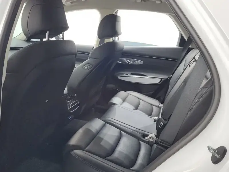 2021 Genesis GV70 с пробегом 76 726 км