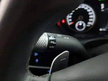 2021 Genesis GV70 с пробегом 76 726 км